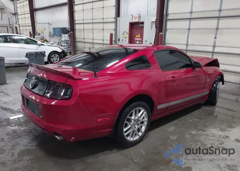 2013 Ford Mustang V6 Premium from USA, damaged, VIN 1ZVBP8AM0D5259467